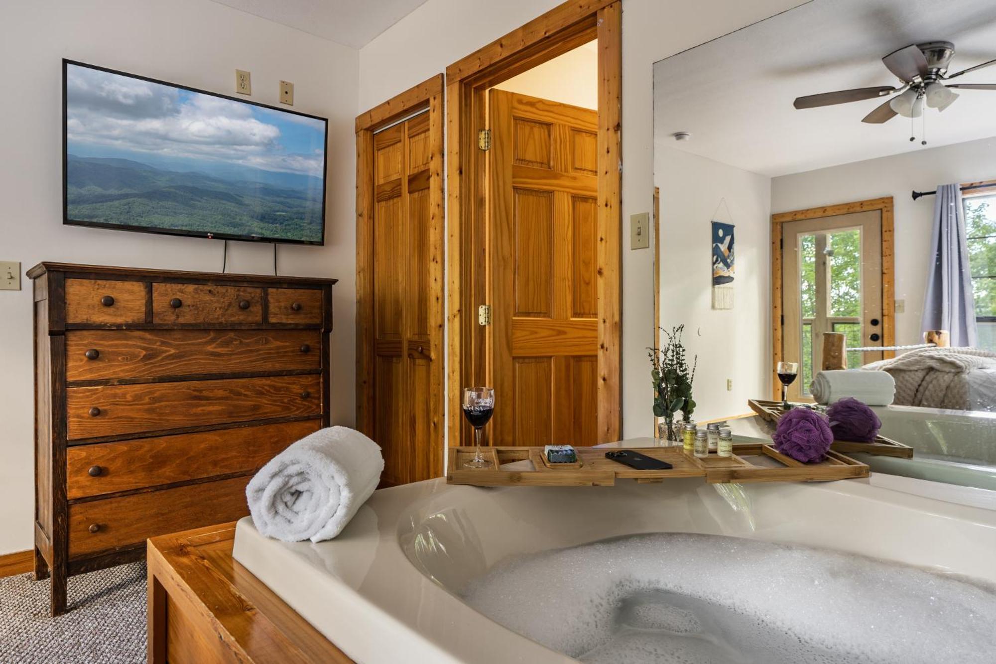 Elevista - Quaint&Private-Views-Hottub-Pooltable-Bears-3 Clubhouse Pools Villa Gatlinburg Kültér fotó